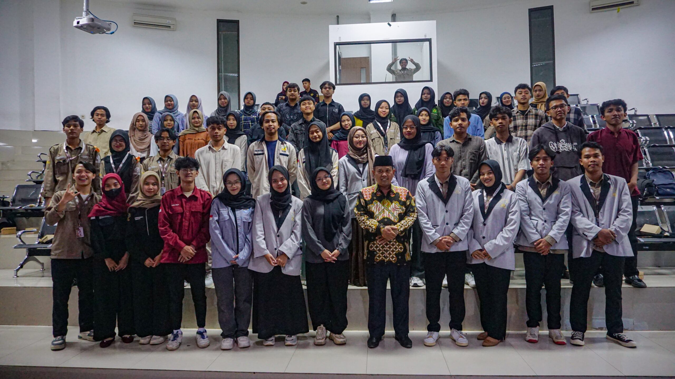 HMPS Bisnis Digital UIN Salatiga Gelar Pelatihan Videografi: Dorong Kompetensi Digital Mahasiswa di Era Society 5.0