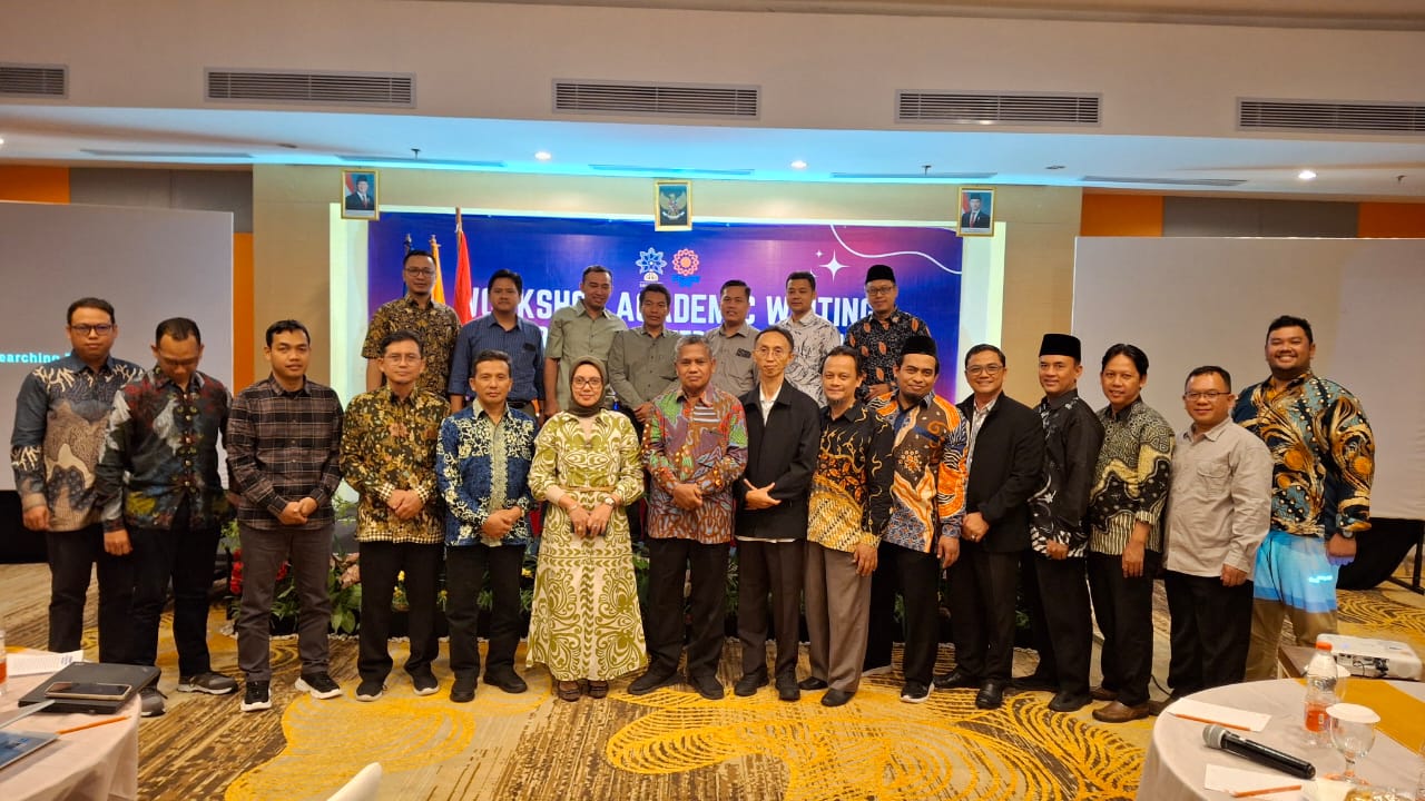 prodi bisnis digital UIN salatiga tingkatkan daya saing global melalui penyempurnaan RPS OBE