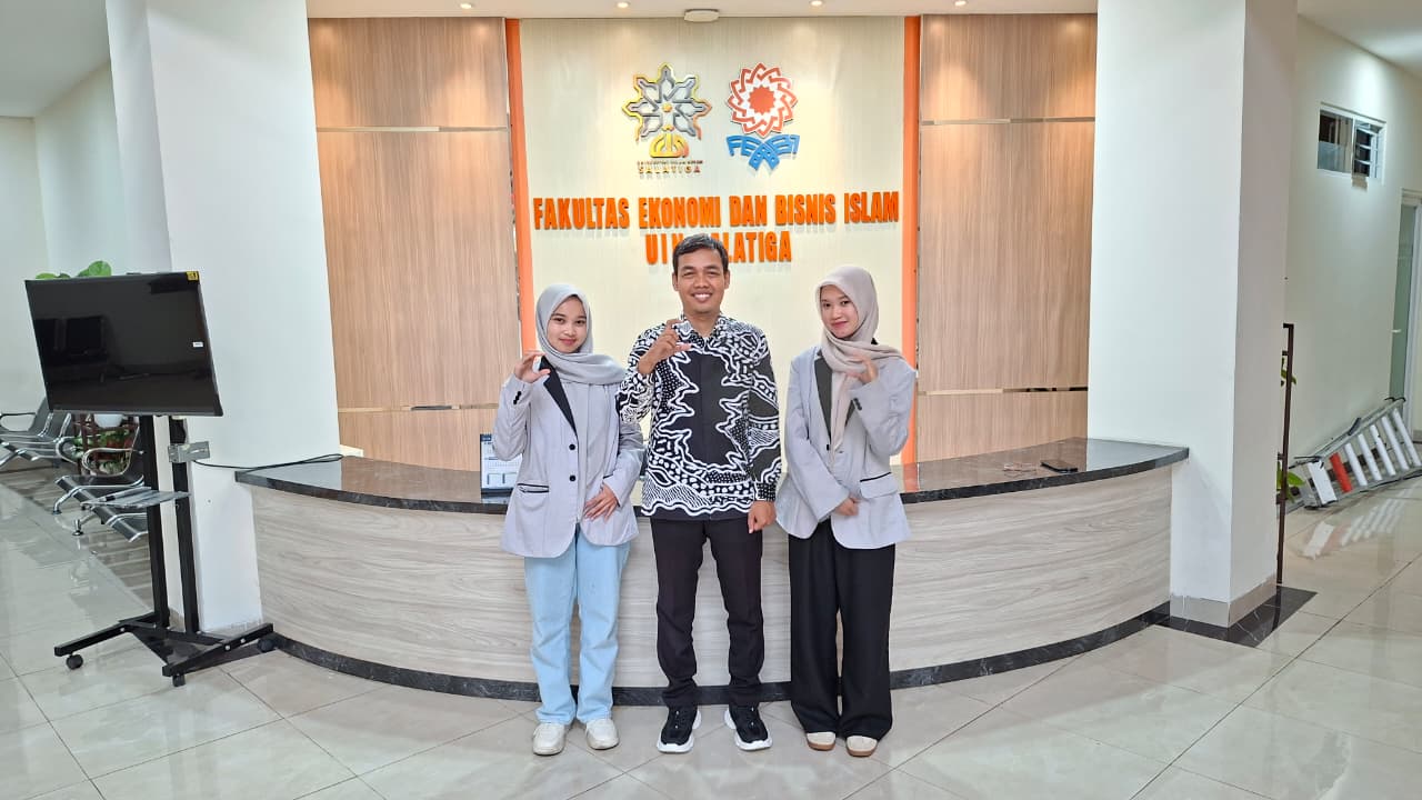 prodi bisnis digital UIN salatiga berpartisipasi dalam konferensi internasiaonal ” the 2nd islamic and malay studies internationalconference (IMSIC) 2025″