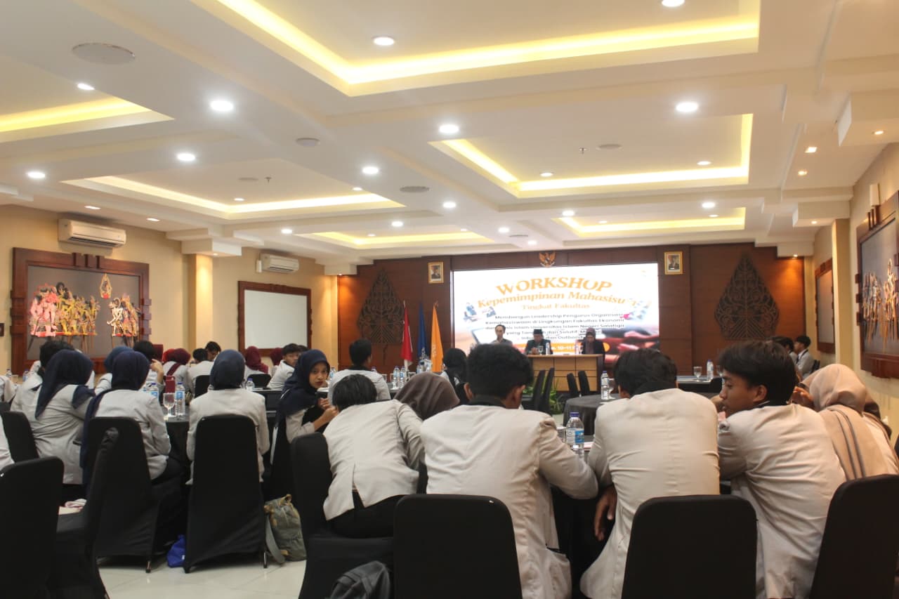 Sinergi Tanpa Batas: HMPS Bisnis Digital Ikuti Rapat Kerja Ormawa FEBI 2026 di Hotel Griya Persada